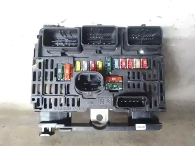 İkinci el araba yedek parçası RÖLE/SIGORTA KUTUSU için CITROEN JUMPY 2.0 HDi CAT (RHK / DW10UTED4) OEM IAM referansları 9661682880  