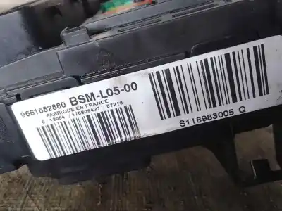 İkinci el araba yedek parçası röle/sigorta kutusu için citroen jumpy 2.0 hdi cat (rhk / dw10uted4) oem iam referansları 9661682880  