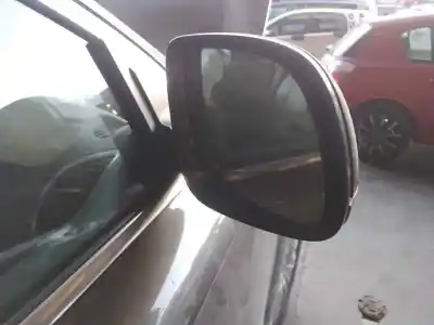 Автозапчастина б/у правий задний огляд для audi q7 (4l) casa посилання на oem iam 