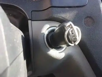 Peça sobressalente para automóvel em segunda mão COMUTADOR DE IGNIÇÃO por MERCEDES-BENZ CLASE C (W204) C 200 KOMPRESSOR (204.041) Referências OEM IAM   