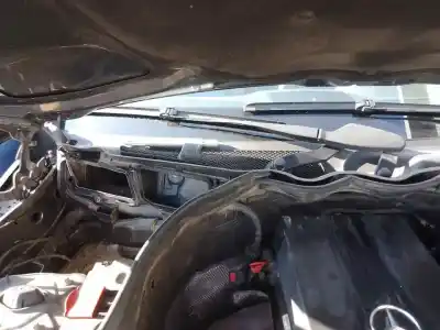 Peça sobressalente para automóvel em segunda mão HASTE DE ESCOVA DIANTEIRO DIREITO por MERCEDES-BENZ CLASE C (W204) C 200 KOMPRESSOR (204.041) Referências OEM IAM   
