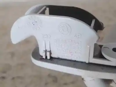 Автозапчасти б/у правая зона за skoda fabia (6y2/6y3) 1.4 ссылки oem iam 6y2857552  