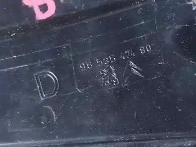 Автозапчастина б/у правий ліхтар для citroen c4 picasso i monospace (ud_) 1.6 hdi 110 посилання на oem iam 9653547480  