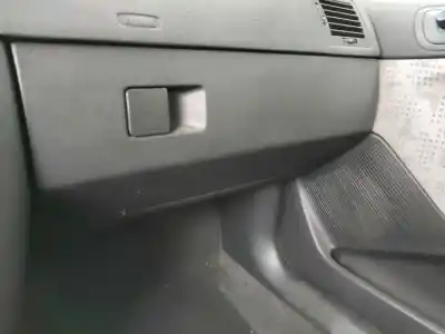 Автозапчасти б/у бардачок за skoda fabia (6y2/6y3) 1.9 sdi cat (asy) ссылки oem iam 