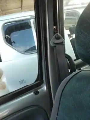 Автозапчастина б/у передній правий ремін безпеки для renault kangoo i (f/kc0) f8q630 посилання на oem iam  Автозапчастина б/у передній правий ремін безпеки для renault kangoo i (f/kc0) f8q630 посилання на oem iam