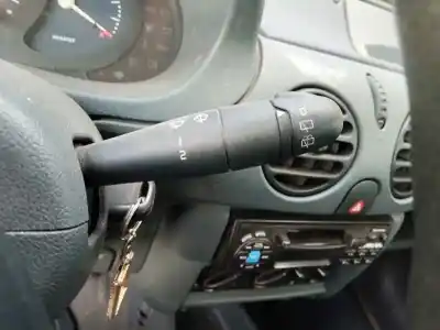 Автозапчасти б/у многофункциональное управление за renault kangoo i (f/kc0) f8q630 ссылки oem iam    Автозапчасти б/у многофункциональное управление за renault kangoo i (f/kc0) f8q630 ссылки oem iam