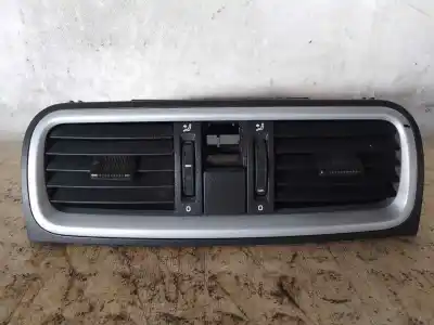 Автозапчасти б/у АЭРАЦИОННАЯ РЕШЕТКА за SKODA FABIA (5J2 ) CHFA ссылки OEM IAM 5J0820951  