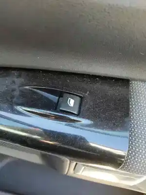 Автозапчастина б/у передній правий віконний вимикач для CITROEN C4 CACTUS BH02 Посилання на OEM IAM   