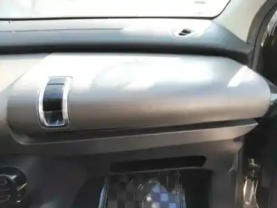 Автозапчастина б/у бардачок для citroen c4 cactus bh02 посилання на oem iam 