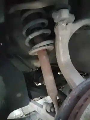 Pezzo di ricambio per auto di seconda mano Ammortizzatore Anteriore Sinistro per AUDI A4 B6 AVANT (8E5) 3.0 Riferimenti OEM IAM   