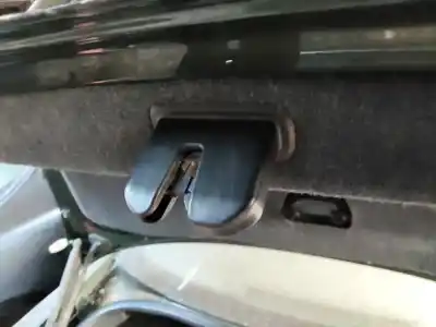 Second-hand car spare part trunk lock for audi a4 b6 avant (8e5) 3.0 oem iam references 