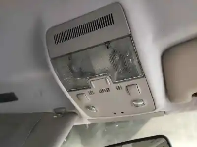 Second-hand car spare part interior light for audi a4 b6 avant (8e5) 3.0 oem iam references 