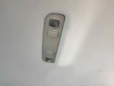 Second-hand car spare part interior light for audi a4 b6 avant (8e5) 3.0 oem iam references 