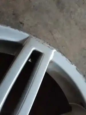 Pezzo di ricambio per auto di seconda mano cerchione in lega per audi a3 (8p1) 1.4 tfsi riferimenti oem iam 8p0601025b   Pezzo di ricambio per auto di seconda mano cerchione in lega per audi a3 (8p1) 1.4 tfsi riferimenti oem iam 8p0601025b