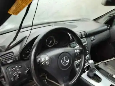 Pezzo di ricambio per auto di seconda mano PANNELLO per MERCEDES-BENZ CLASE C (W203) SPORTCOUPE OM646962 Riferimenti OEM IAM   