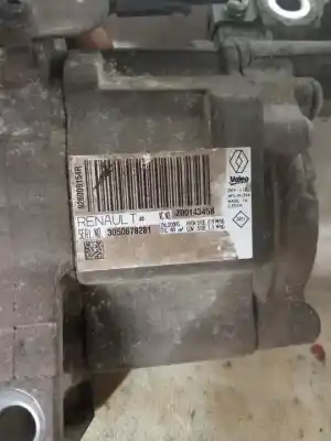 Автозапчастина б/у компресор кондиционера для dacia dokker * посилання на oem iam z0014345b  