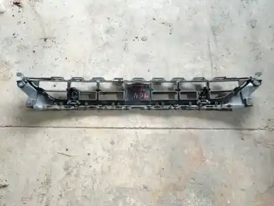 Автозапчасти б/у передняя решетка за audi q2 (gab, gag) 30 tdi ссылки oem iam 81a807647  