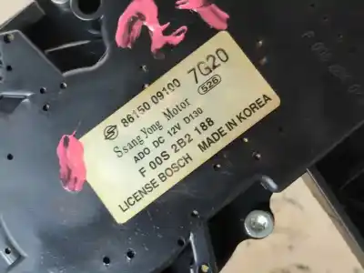 Автозапчастина б/у двигатель заднього склоочисника для ssangyong kyron d27dt посилання на oem iam 8615009100  