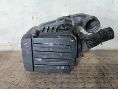 Автозапчастина б/у повітряний фільтр для audi a3 (8p1) 1.4 tfsi посилання на oem iam 1k0129607al