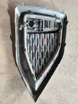 Автозапчастина б/у накладка переднього бампера для audi q2 (gab, gag) 30 tdi посилання на oem iam 81a807681r  