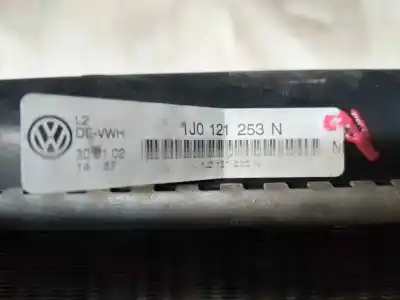 Pezzo di ricambio per auto di seconda mano radiatore d acqua per seat leon (1m1) 1.9 tdi riferimenti oem iam 1j0121253n  