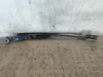 Автозапчастина б/у лівий передній ручок склоочисника для kia ceed (ed) g4fa посилання на oem iam f00851f046  