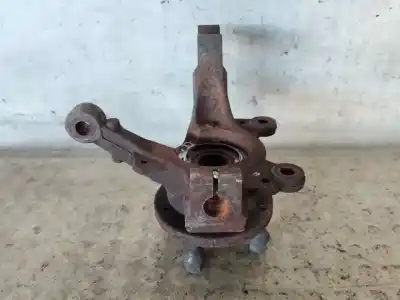 Second-hand car spare part front left knuckle for renault clio iii k9k768 oem iam references   