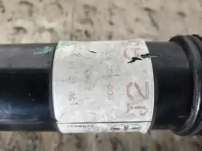 Автозапчасти б/у передняя правая трансмиссия за audi a4 avant (b5) 2.4 ссылки oem iam 8d0407272aj  