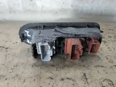 Автозапчастина б/у передні вікний вмикач для renault megane ii sedán (lm0/1_) 1.9 dci (lm0g, lm1g, lm2c) посилання на oem iam 156018070  