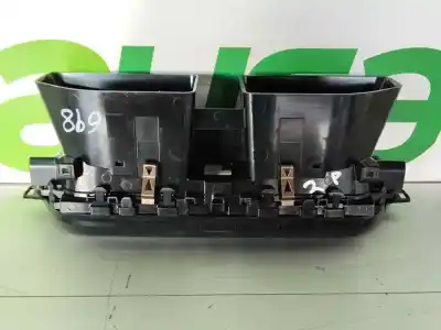 Автозапчастина б/у аераційна решіта для skoda fabia (pj3) dsg посилання на oem iam 6va820951  