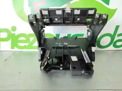 Second-hand car spare part hazard warning lights for audi a3 (8p1) 2.0 tdi 16v oem iam references 8p0858005b  