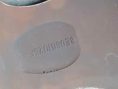 Автозапчастина б/у шина для audi a4 b6 avant (8e5) 3.0 посилання на oem iam 8e0601025f  