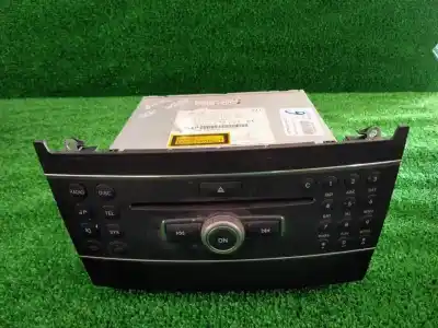 Recambio de automóvil de segunda mano de sistema audio / radio cd para mercedes clase glk (w204) glk om651912 referencias oem iam a2049060401