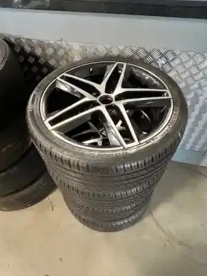 Pièce détachée automobile d'occasion jeu de jantes pour seat ibiza (kj1) dkr références oem iam 215/40 r18  