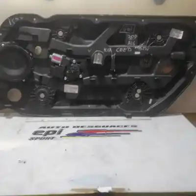 Second-hand car spare part passenger side right window regulator for kia cee´d drive oem iam references 