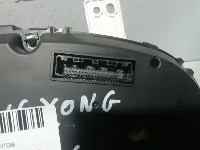 Автозапчасти б/у приборная доска за ssangyong xlv crystal 4x2 ссылки oem iam 8021035090  