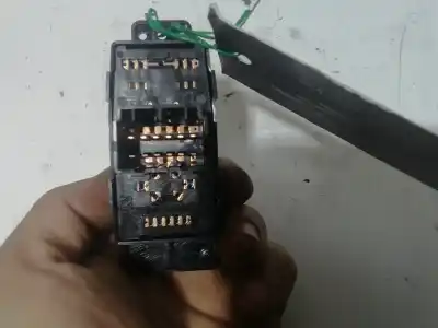 Автозапчасти б/у управление зеркалом за ssangyong xlv crystal 4x2 ссылки oem iam 8550135010  