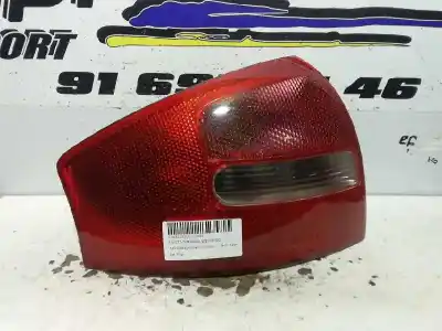 Second-hand car spare part left tailgate light for audi a6 berlina (4b2) 2.4 quattro oem iam references   