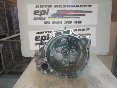 Автозапчастина б/у КОРОБКА ПЕРЕДАЧ для FORD FIESTA (CCN)  Посилання на OEM IAM 8A6R7002JF  