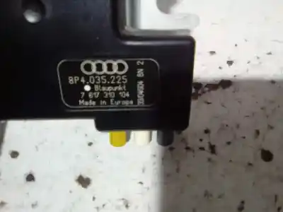 Gebrauchtes Autoersatzteil audiosystem / radio-cd zum audi a3 sportback (8p) 1.6 16v fsi oem-iam-referenzen 8p4035225  7617310104