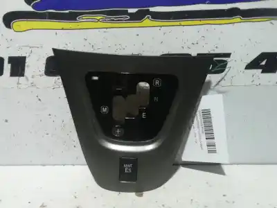 İkinci el araba yedek parçası VITES KOLU TRIM için TOYOTA AURIS  OEM IAM referansları 76D459L  