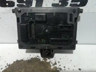 Pezzo di ricambio per auto di seconda mano modulo elettronico per renault clio iii authentique riferimenti oem iam 8201054128  20083061
