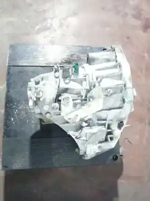 Second-hand car spare part gearbox for dacia logan mcv ambiance oem iam references tl4a050  6 velocidades