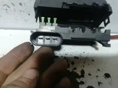 Second-hand car spare part fuse box unit for seat leon (1m1) signo oem iam references   