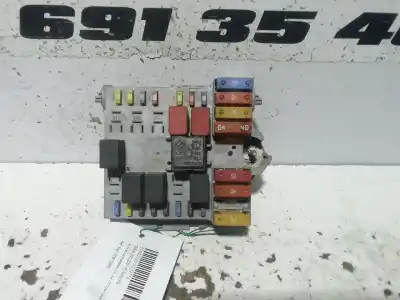 Pezzo di ricambio per auto di seconda mano scatola relè/fusibili per alfa romeo brera (177) 2.4 jtd cat riferimenti oem iam 50510968