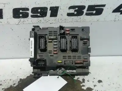 Second-hand car spare part fuse box unit for peugeot 206 berlina 1.4 hdi oem iam references 9650664180  