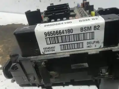 Second-hand car spare part fuse box unit for peugeot 206 berlina 1.4 hdi oem iam references 9650664180  