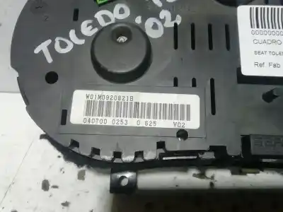 Peça sobressalente para automóvel em segunda mão quadrante por seat toledo ii (1m2) 1.9 tdi referências oem iam 1m0920821b  110080075019