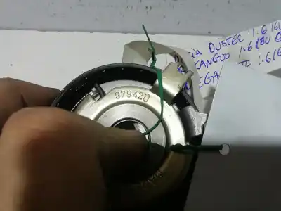 Piesă de schimb auto la mâna a doua INTINZATOR CUREA pentru DACIA DUSTER  Referințe OEM IAM 979420  