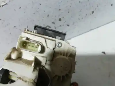 Second-hand car spare part left front door lock for dodge journey sxt oem iam references p04589693aa  